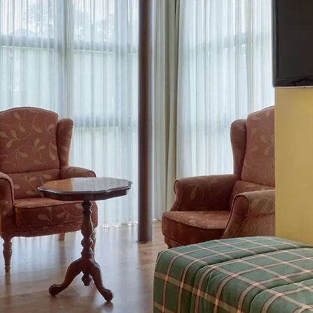 Rural Montealegre 3*