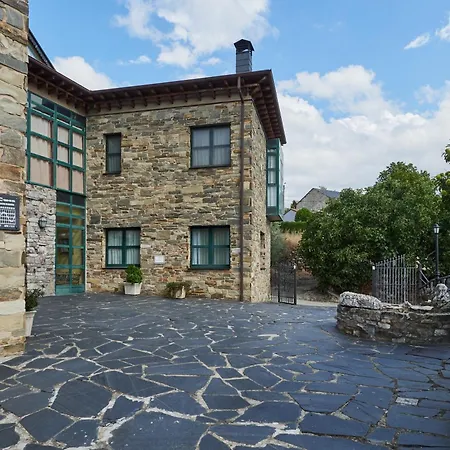 Rural Montealegre Πανσιόν 3*