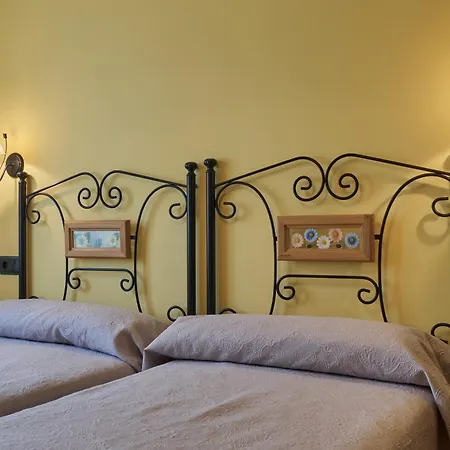 Rural Montealegre 3*