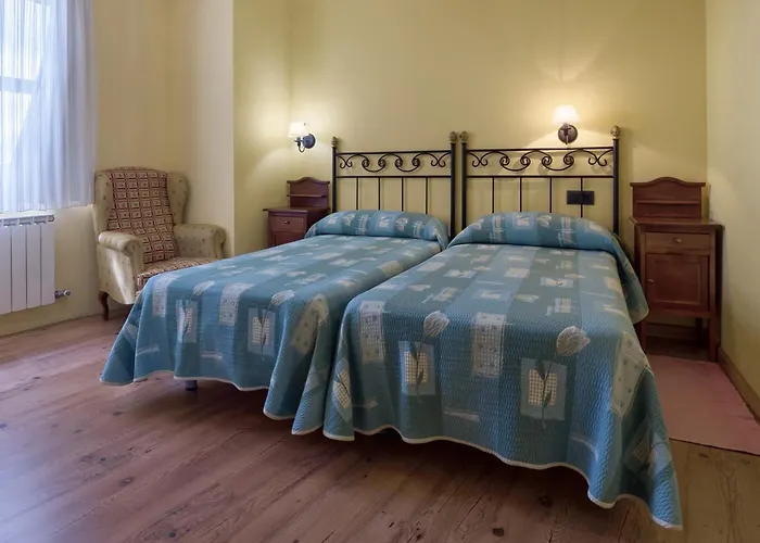 Rural Montealegre 3*